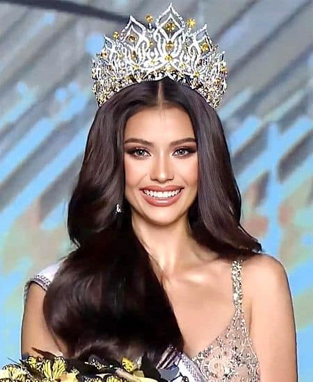 Miss Thailand - Anntonia Porsild