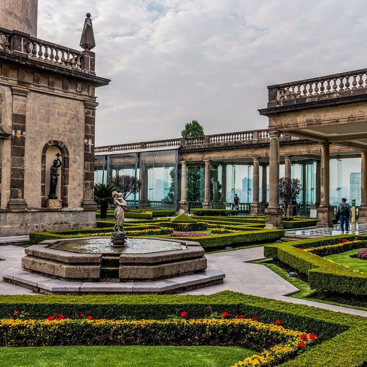 Chapultepec Castle: Iconic Marvel in Mexico City