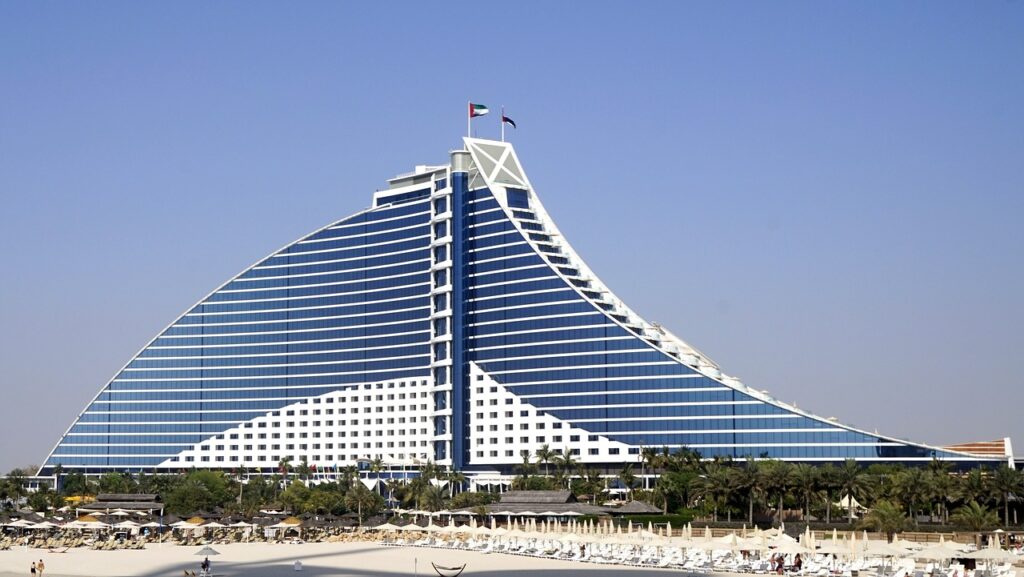 Jumeirah Beach Hotel famous dubai building