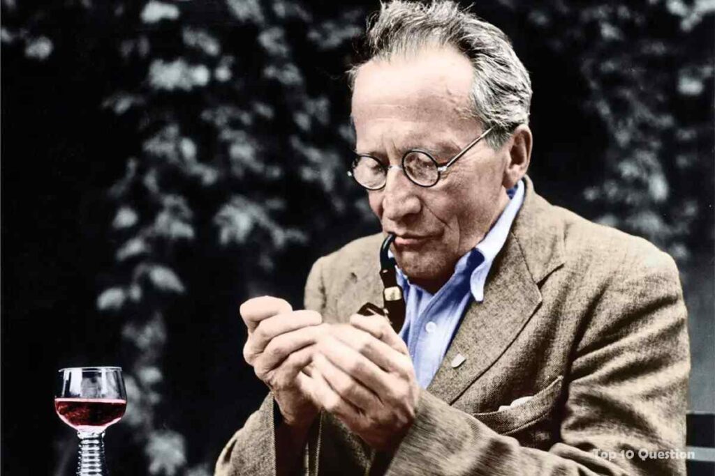 Erwin Schrödinger (1887–1961)