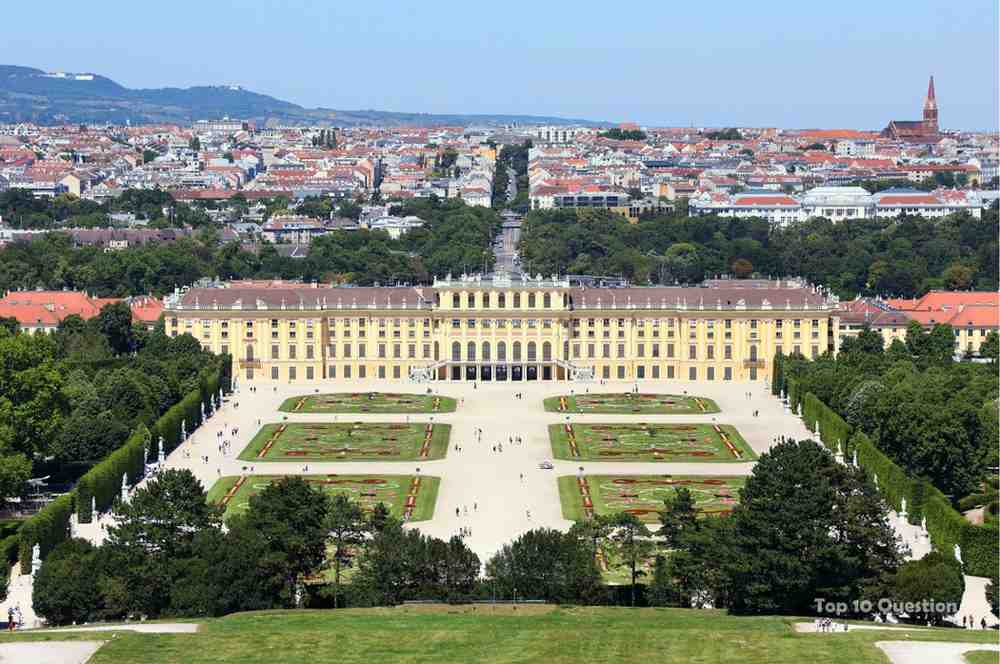 Schönbrunn Palace (Schloss Schönbrunn)